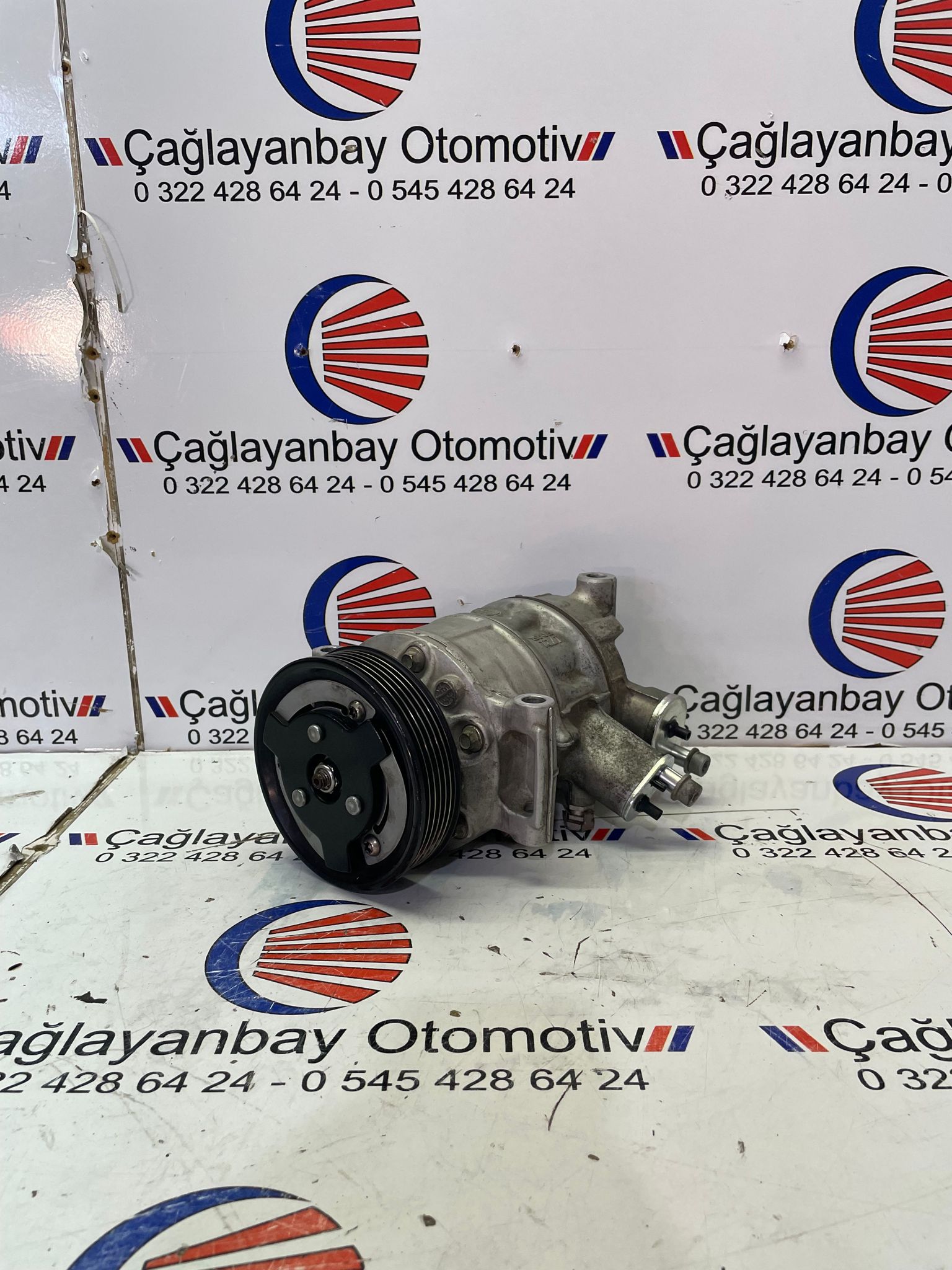 Volkswagen Jetta Klima Kompresörü